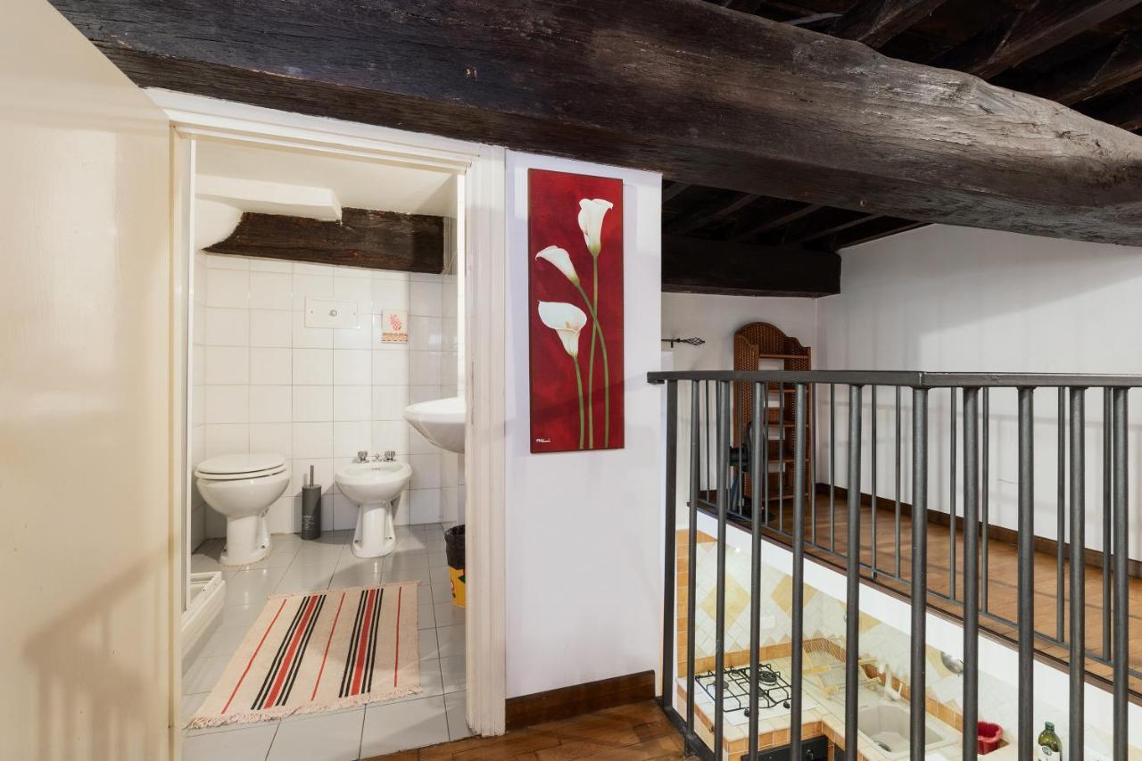 Rome As You Feel - Charming Loft In Navona Apartment Ngoại thất bức ảnh
