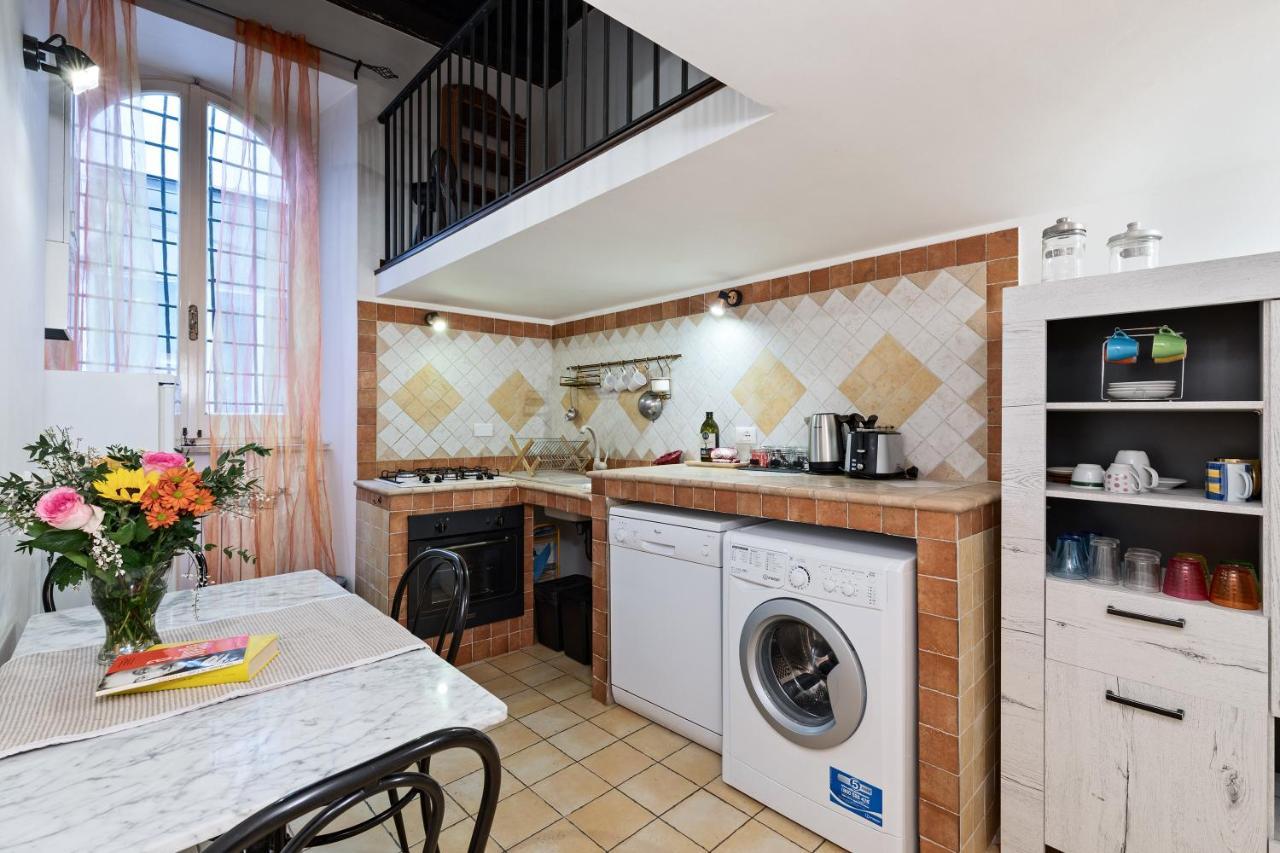 Rome As You Feel - Charming Loft In Navona Apartment Ngoại thất bức ảnh
